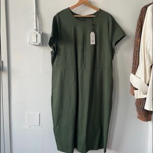 NWT Moss Green Universal Standard Shift Dress, Size 16/18